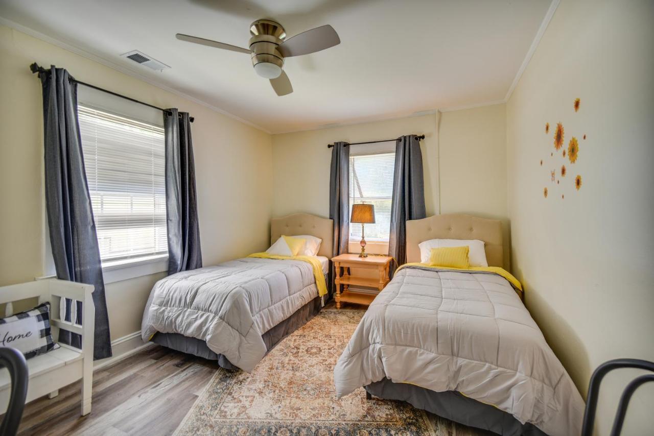 Charming Newport News Cottage Less Than 1 Mi To Ocean! Hampton Kültér fotó