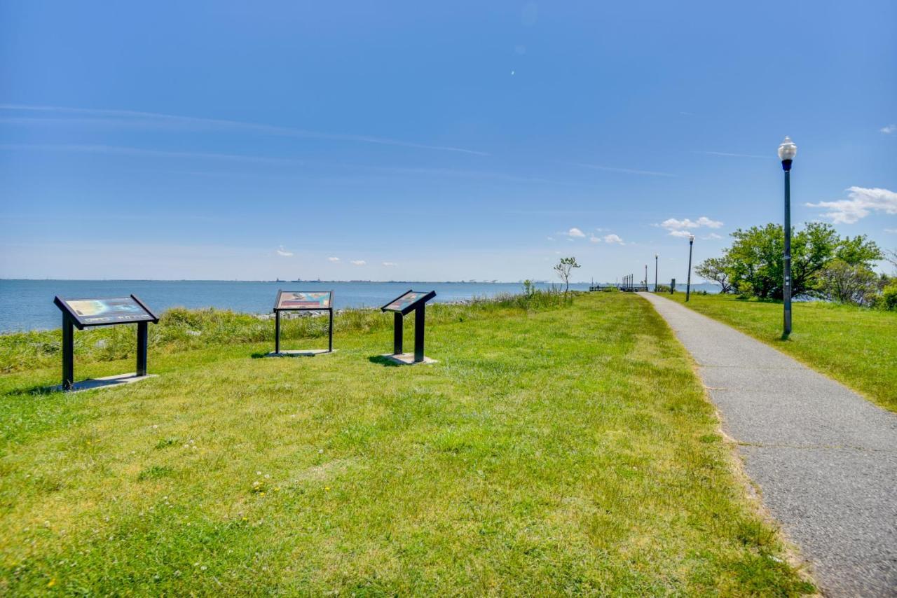 Charming Newport News Cottage Less Than 1 Mi To Ocean! Hampton Kültér fotó